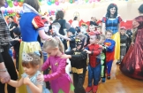 BAL KARNAWAŁOWY W PRZEDSZKOLU PUBLICZNYM W POŁAŃCU